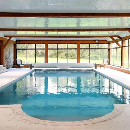 Manoir De Penn Lann